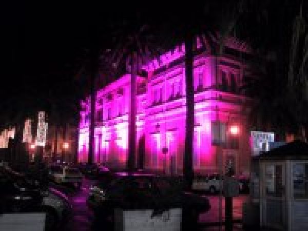 Eclairage rouge Mairie Ajaccio