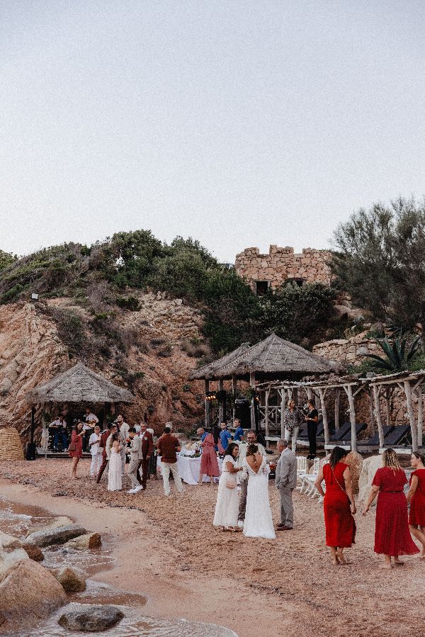 Mariage sur la plage à l'hôtel U Capu Biancu