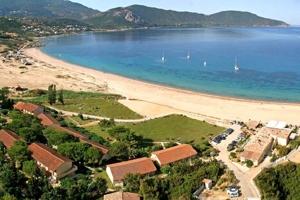 restaurant Marina di Lava